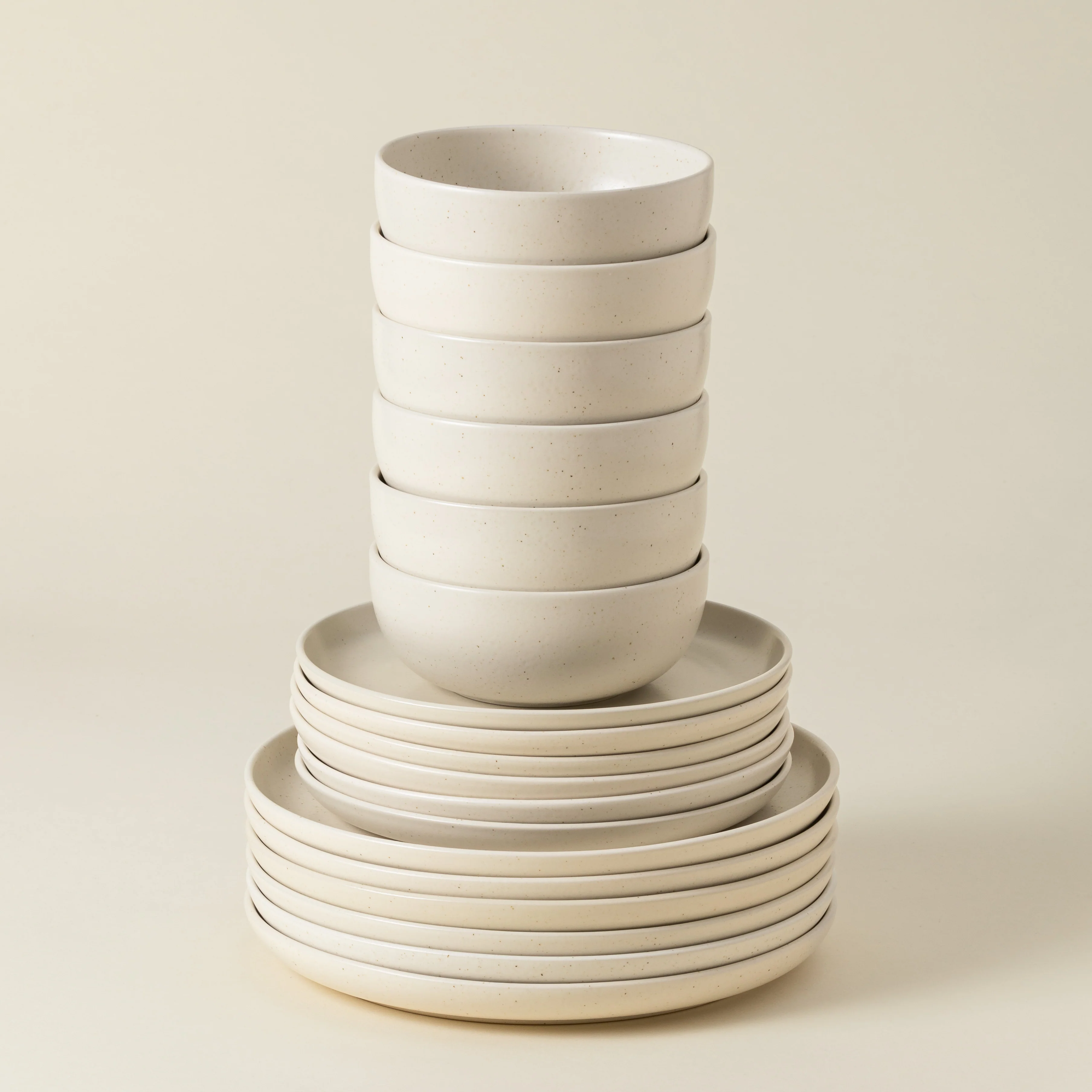 18-Piece Dinnerware Set with Bowl Pacifica, Casafina by COSTA NOVA