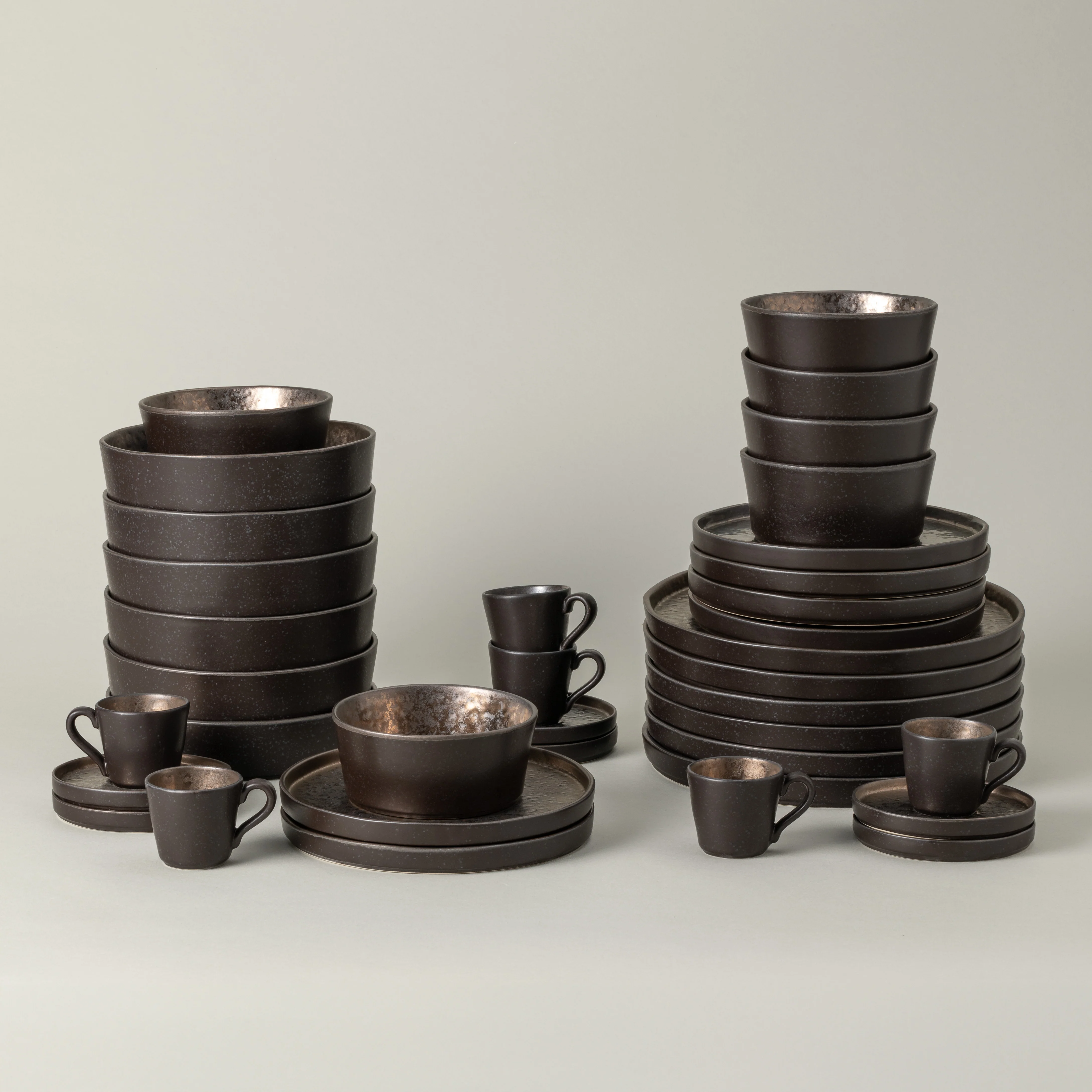 30-Piece Dinnerware Set with Coffee Cup and Saucer Lagoa